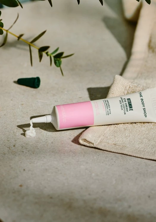 کرم دور چشم بادی شاپ | body shop vitamin E eye cream
