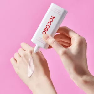 ضد آفتاب بی رنگ ویتامینه تون آپ توکبو  SPF50