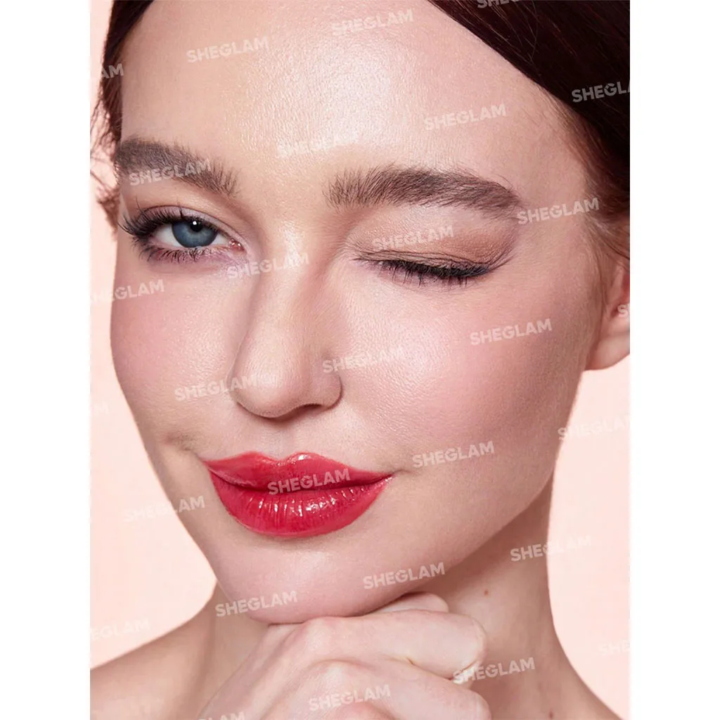 لیپ گلاس شیگلم سر پد دار اسفنجی مدل pout pillow