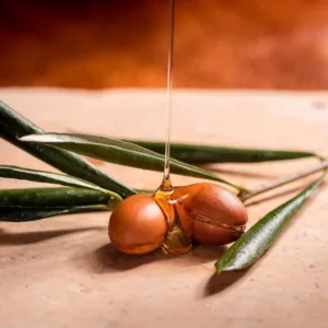 اسپری محافظ حرارت قوی اوجی ایکس درخشان کننده حاوی روغن آرگان