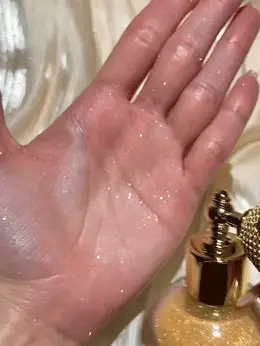 بادی میست شیمر بدن شاین کننده رنگ طلایی شیگلم Go Go Glow Highlighting