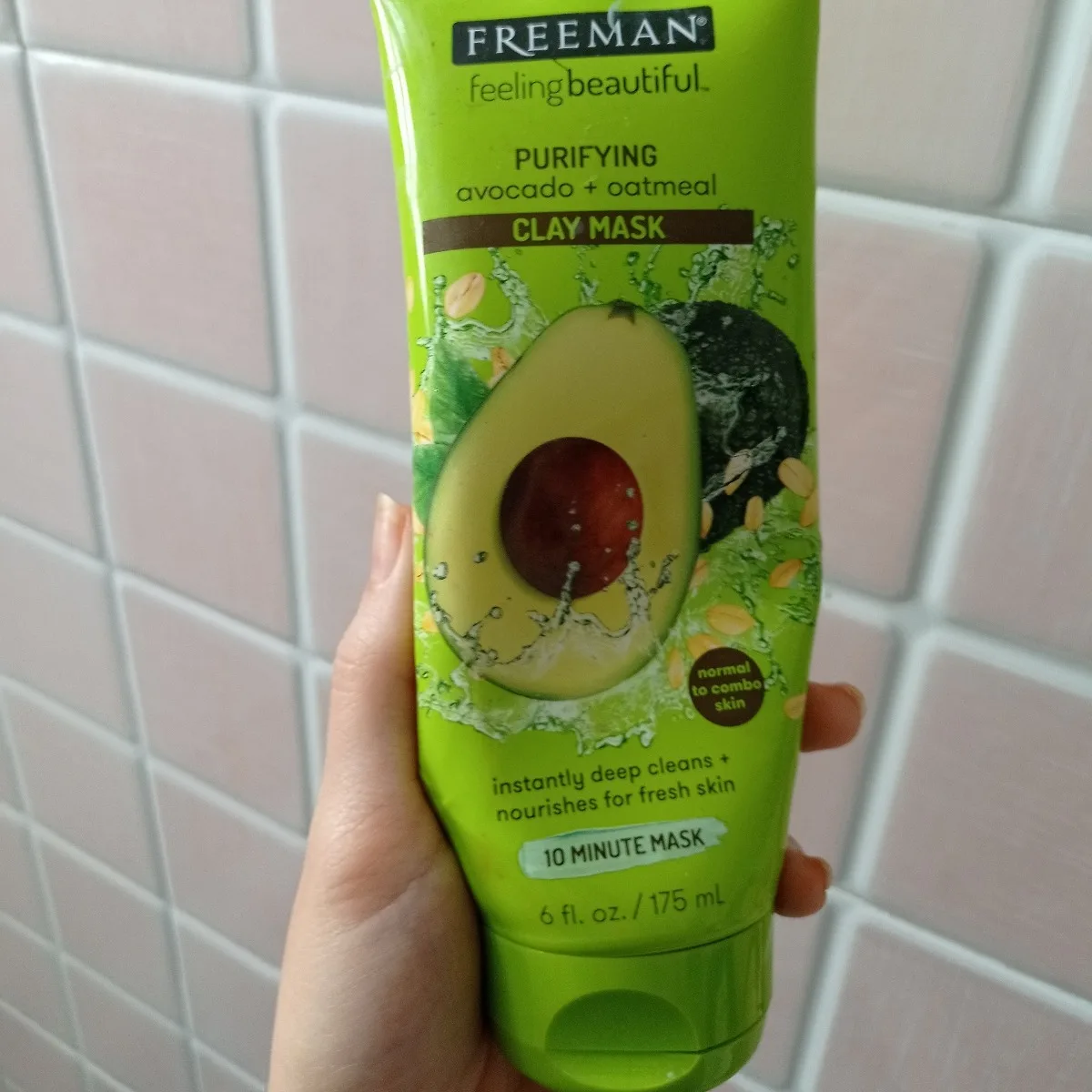 ماسک صورت خاک رسی آووکادو و جو دو سر فریمن پاک کننده (کد2229)