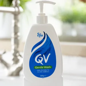 پاک کننده ملایم صورت کیو وی QV جنتل واش پوست خشک تا نرمال 500 میل